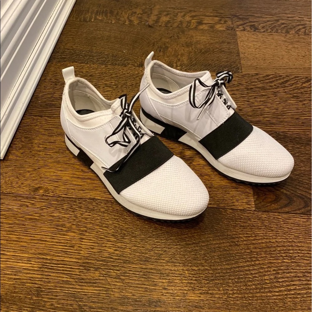 Steve Madden Sneakers